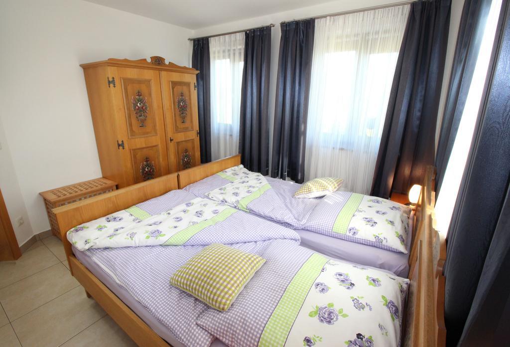 Gästehaus Dürnberg Pastetten Zimmer foto